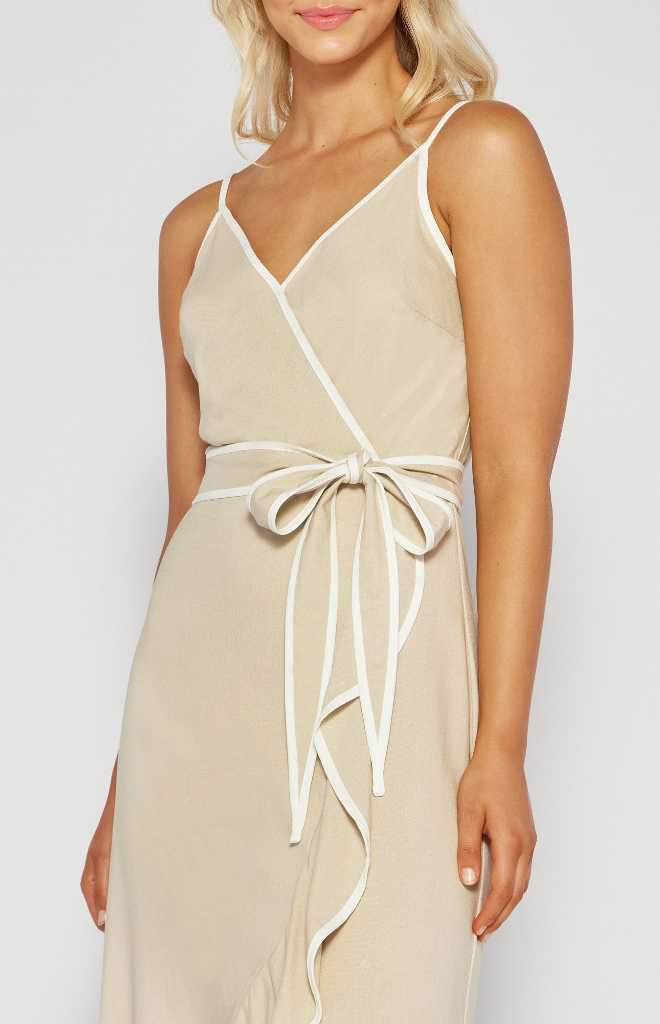 Contrast Binding Dress with Frill Detail - Beige